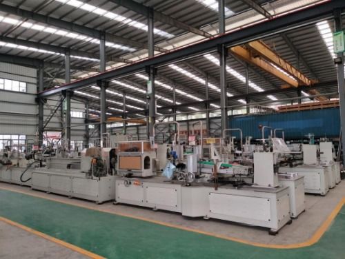 統順機械 專注紙包裝設備數控研發生產，以品質鑄口碑，拓展建筑節能系統設備新領域